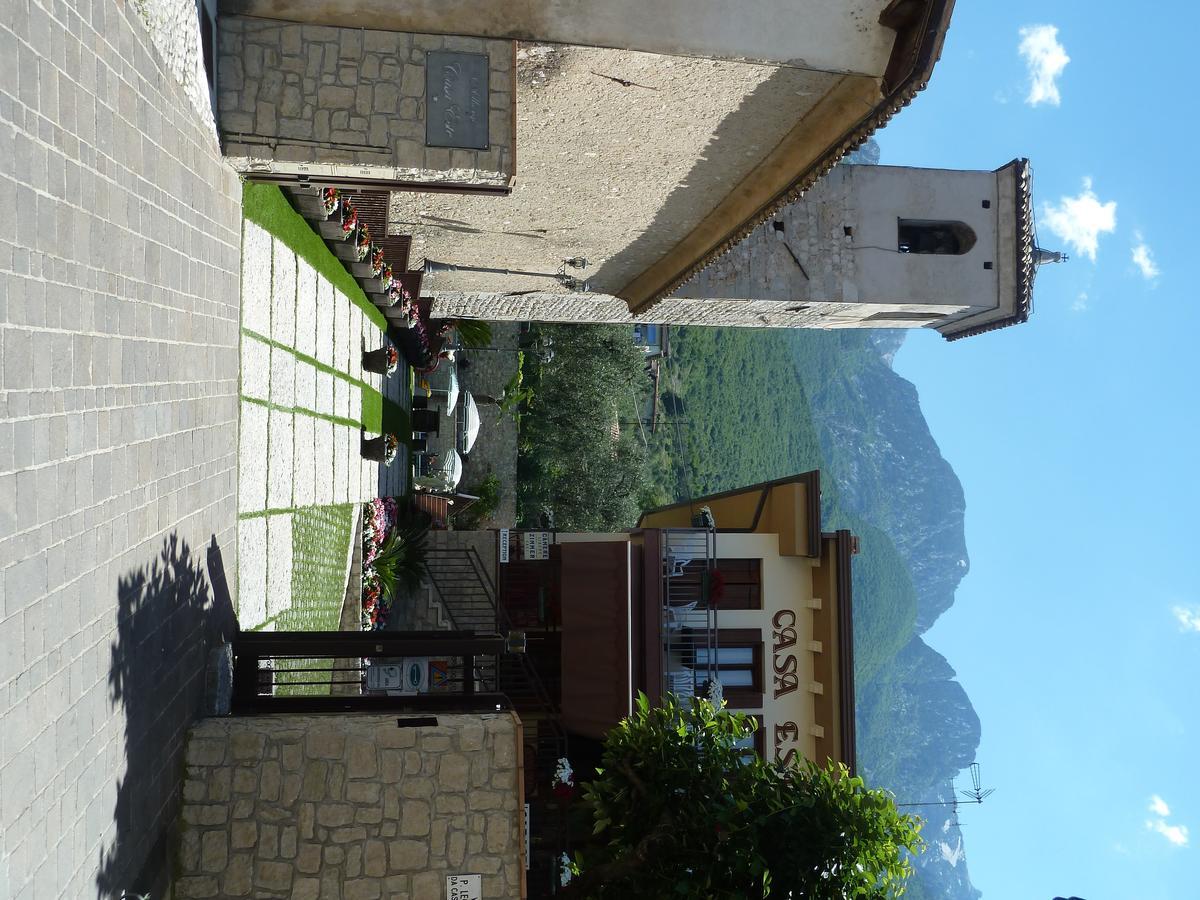 Albergo Casa Este Бренцоне-суль-Гарда Экстерьер фото